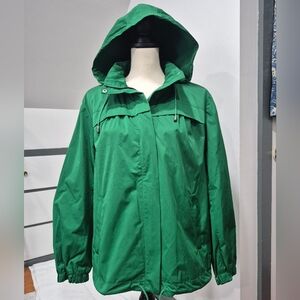 NWOT Liz Claiborne Waist Length Windbreaker Rain Jacket